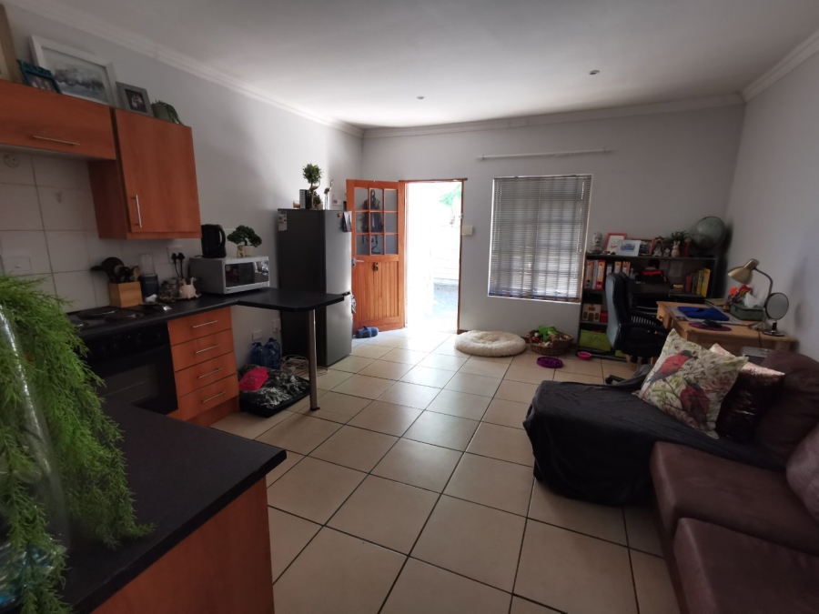 To Let 2 Bedroom Property for Rent in Die Bult North West